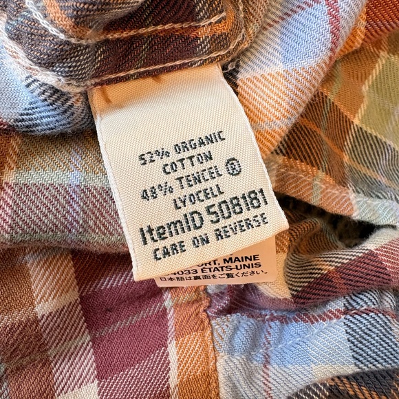 LL Bean Women’s Multi-Colored Flannel - Size M - Picture 6 of 7